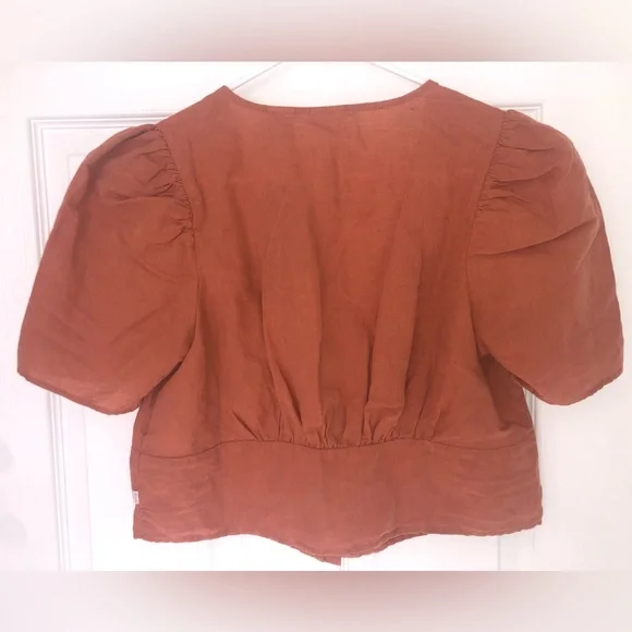 Levi’s short sleeve blouse (M) - Picture 5 of 10